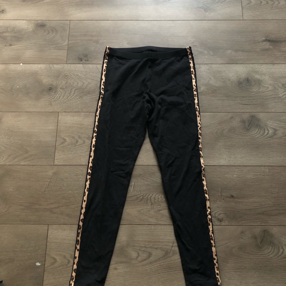 Black leopard stripe pants